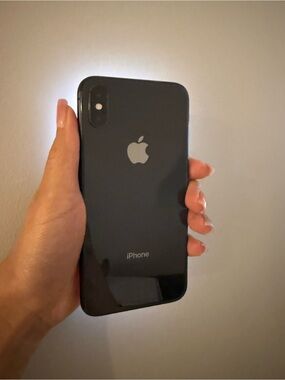Apple iPhone X (Black) 64GB